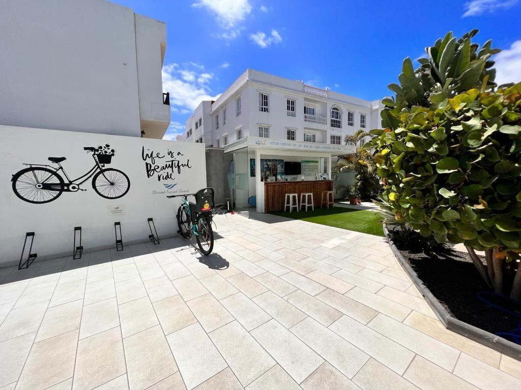 Bristol Sunset Beach Private Apartment Corralejo Esterno foto